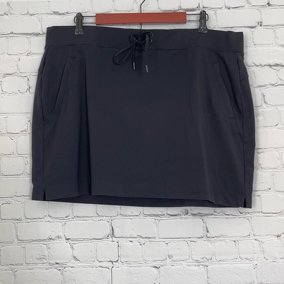 Athleta Black Tennis Skort size XL - Picture 1 of 8